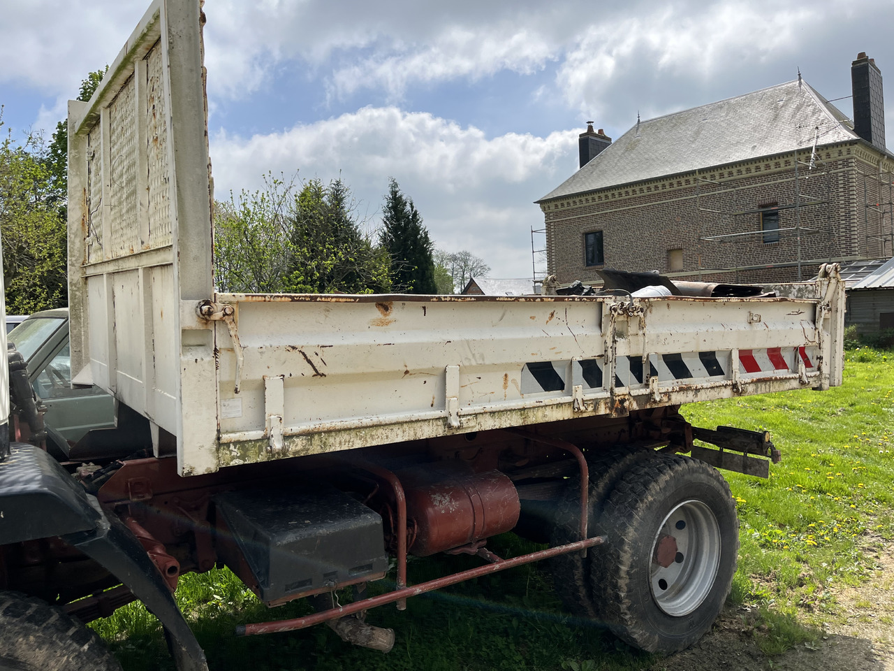 MERCEDES-BENZ 1314 benne 4x4 - Кипер: слика 4 MERCEDES-BENZ 1314 benne 4x4 - Кипер: слика 4