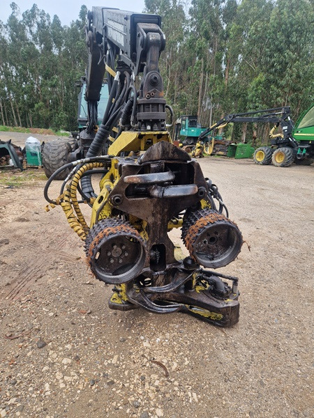 John Deere H 752 - Секач на стебла: слика 1 John Deere H 752 - Секач на стебла: слика 1