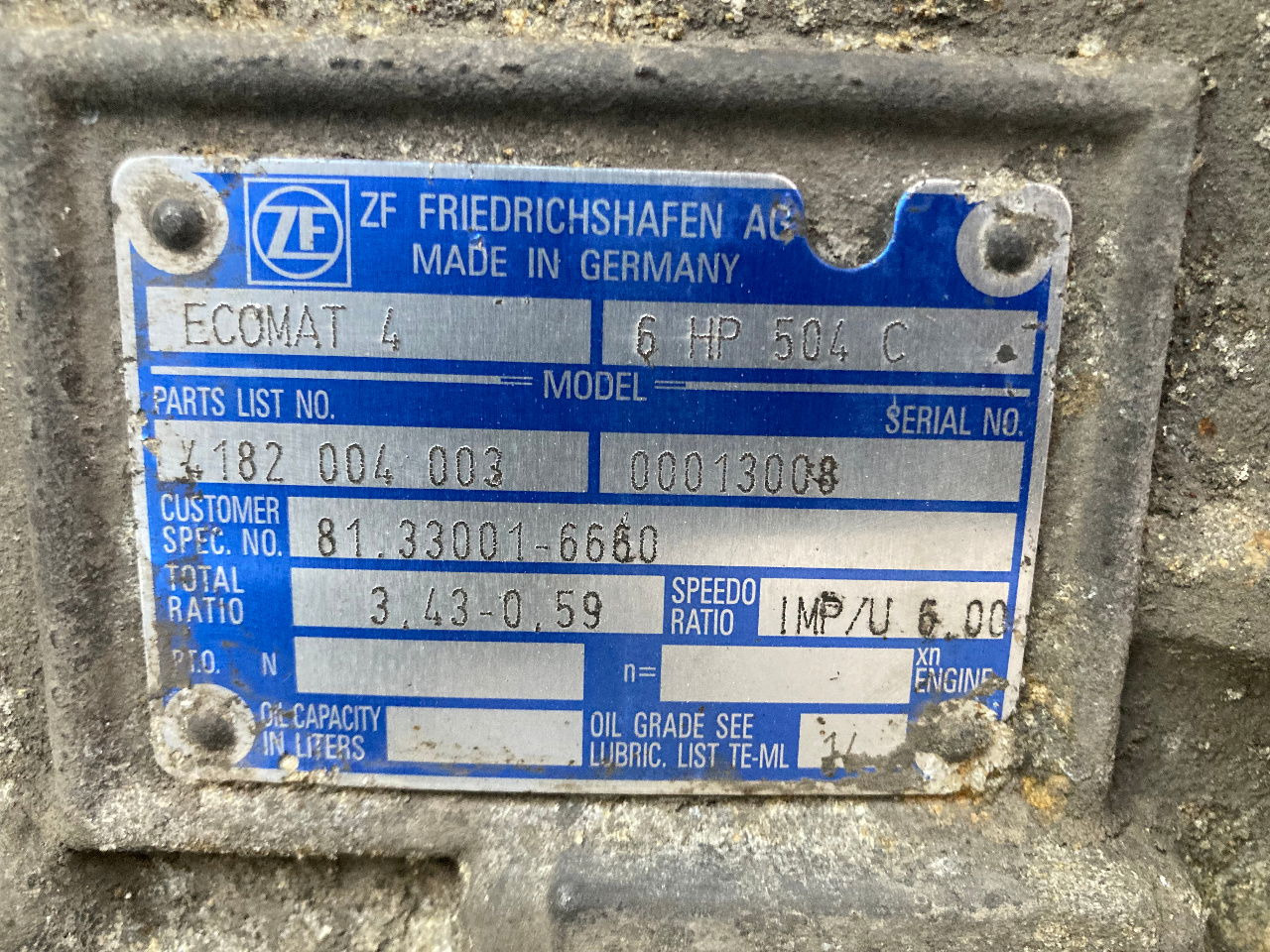 ZF Getriebe ZF 6HP 504 C 6HP504C 4182004003 MAN 81.33001-6660 81330016660 - Трансмисија за Автобус: слика 2 ZF Getriebe ZF 6HP 504 C 6HP504C 4182004003 MAN 81.33001-6660 81330016660 - Трансмисија за Автобус: слика 2