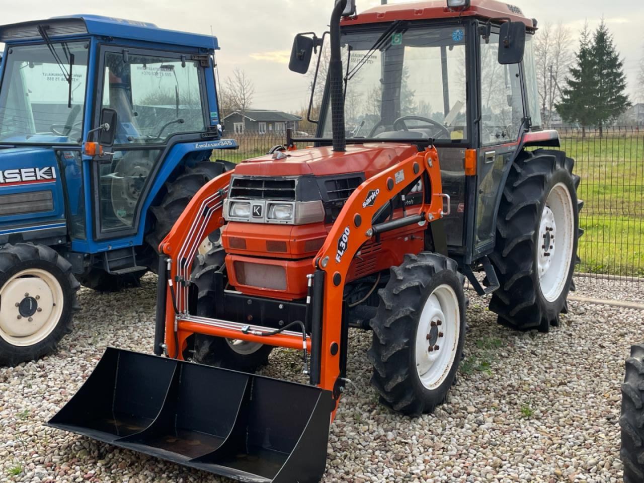 Kubota GL53 - Трактор со гасеници: слика 1 Kubota GL53 - Трактор со гасеници: слика 1