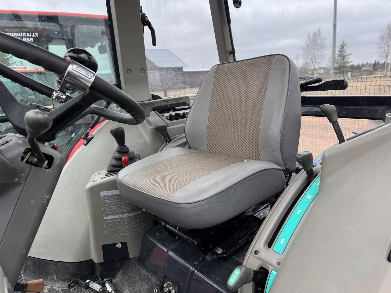 Yanmar US550 - Мини трактор: слика 3 Yanmar US550 - Мини трактор: слика 3