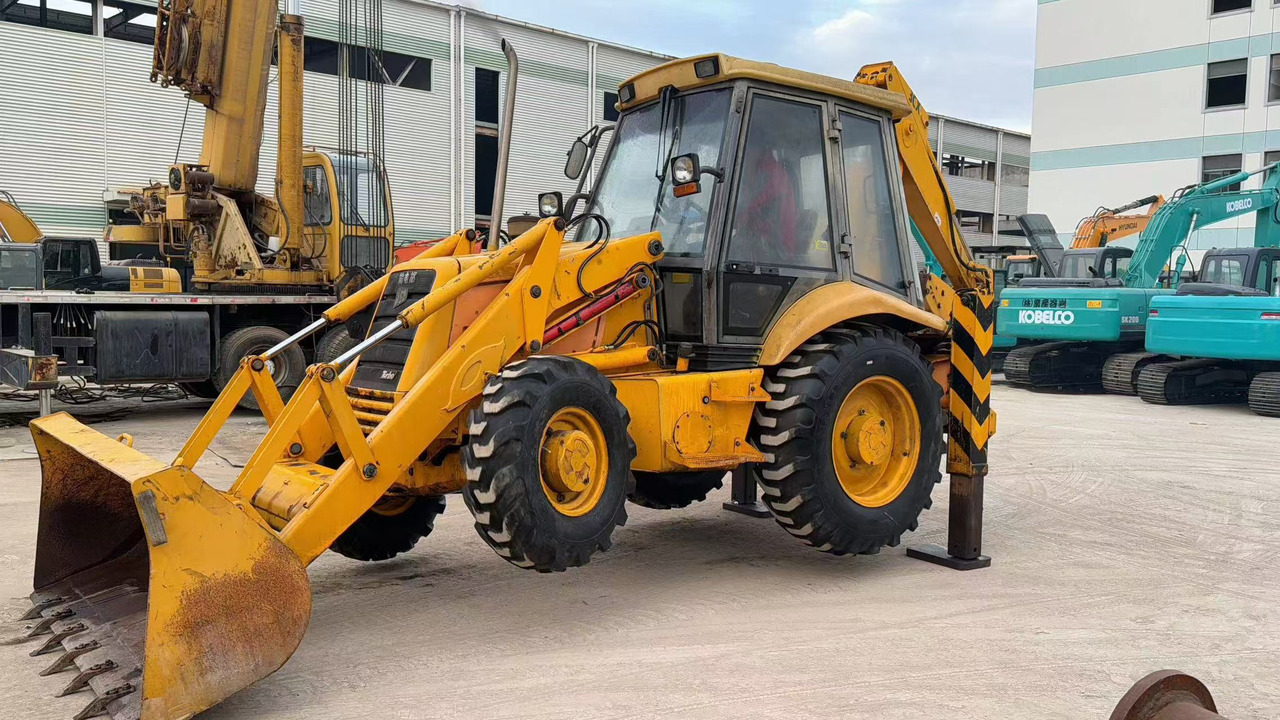 JCB 3CX - Ровокопач: слика 1 JCB 3CX - Ровокопач: слика 1