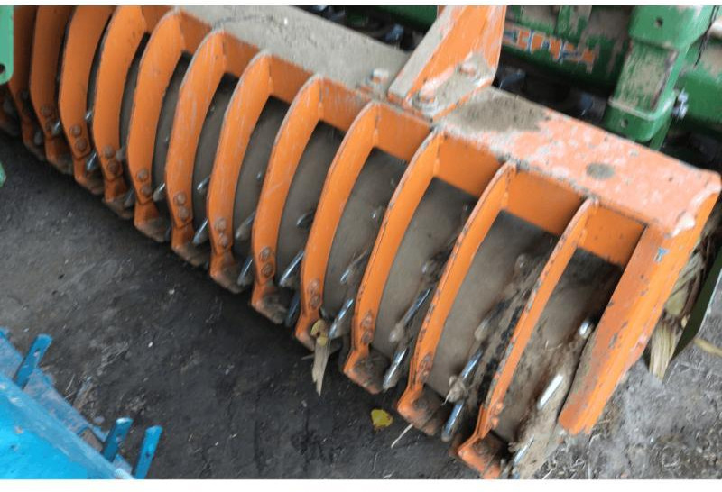 AMAZONE KE302 - Тракторска фреза: слика 4 AMAZONE KE302 - Тракторска фреза: слика 4