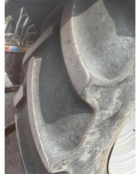 DEUTZ 6155 RC SCHIFT 2 - Трактор: слика 4 DEUTZ 6155 RC SCHIFT 2 - Трактор: слика 4