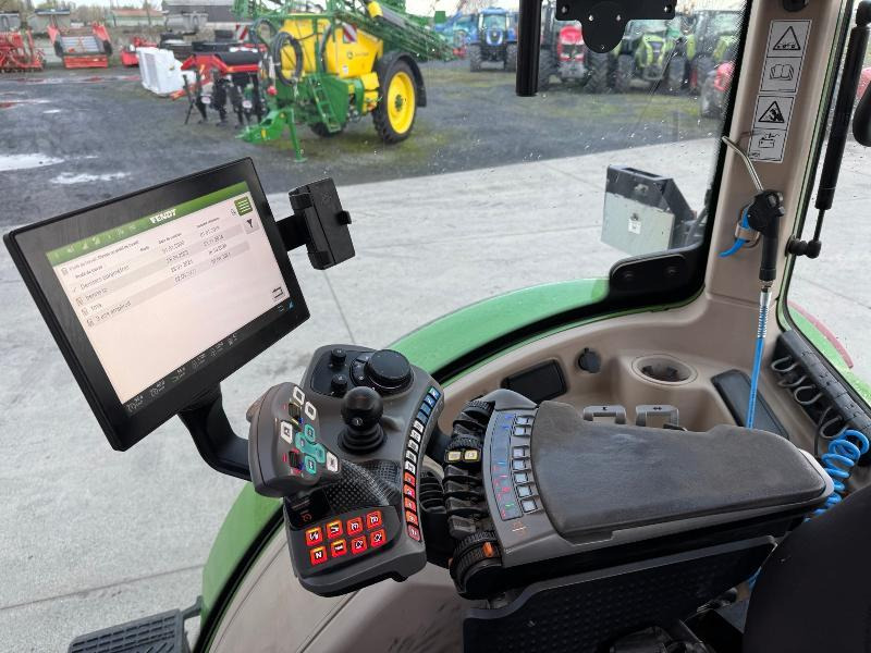 Трактор FENDT 724 PROFI PLUS: слика 8