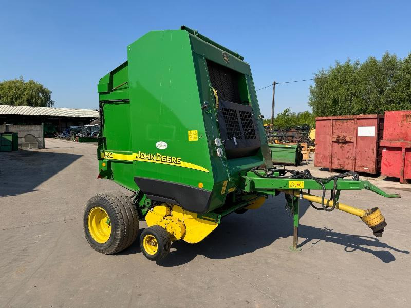 JOHN DEERE 592 - Балирка за тркалезни бали: слика 5 JOHN DEERE 592 - Балирка за тркалезни бали: слика 5