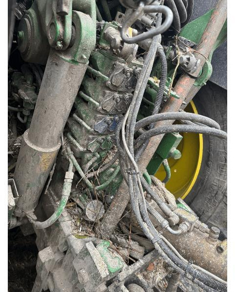 JOHN DEERE 6R195 - Трактор: слика 5 JOHN DEERE 6R195 - Трактор: слика 5