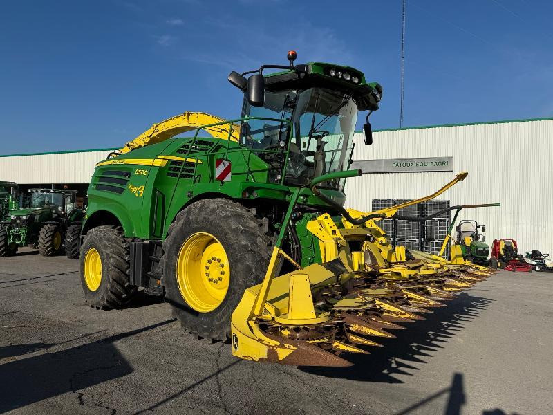 JOHN DEERE 8500 - Комбајн за сточна храна: слика 3 JOHN DEERE 8500 - Комбајн за сточна храна: слика 3