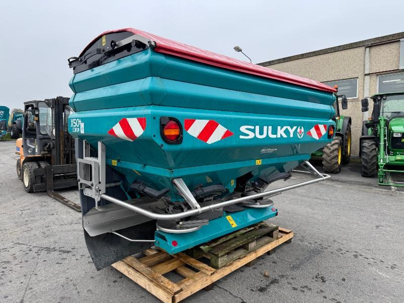SULKY X50 + ECONOV - Распрскувач на вештачко ѓубриво: слика 2 SULKY X50 + ECONOV - Распрскувач на вештачко ѓубриво: слика 2