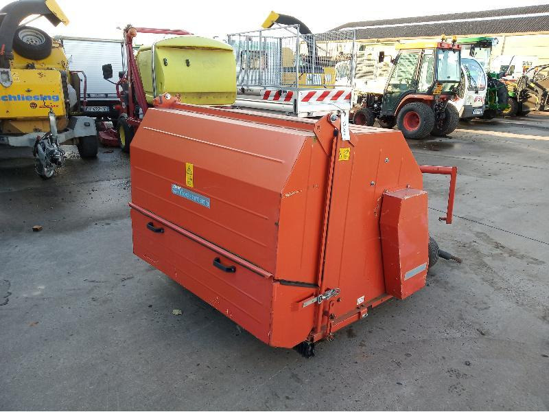 WIEDENMANN TERRA CLEAN 120 - Градинарска опрема: слика 3 WIEDENMANN TERRA CLEAN 120 - Градинарска опрема: слика 3