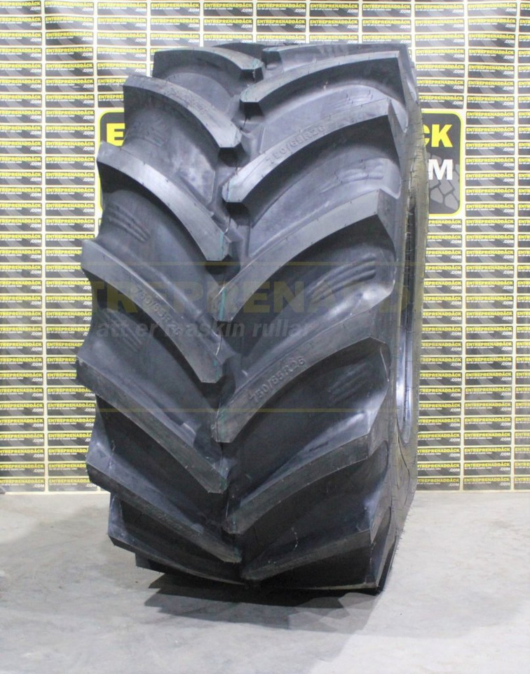 GTK RS200 750/65R26 TL 165D/168A8 complete wheels for all loaders! with original - Комплетно тркало за Натоварувач на тркала: слика 1 GTK RS200 750/65R26 TL 165D/168A8 complete wheels for all loaders! with original - Комплетно тркало за Натоварувач на тркала: слика 1