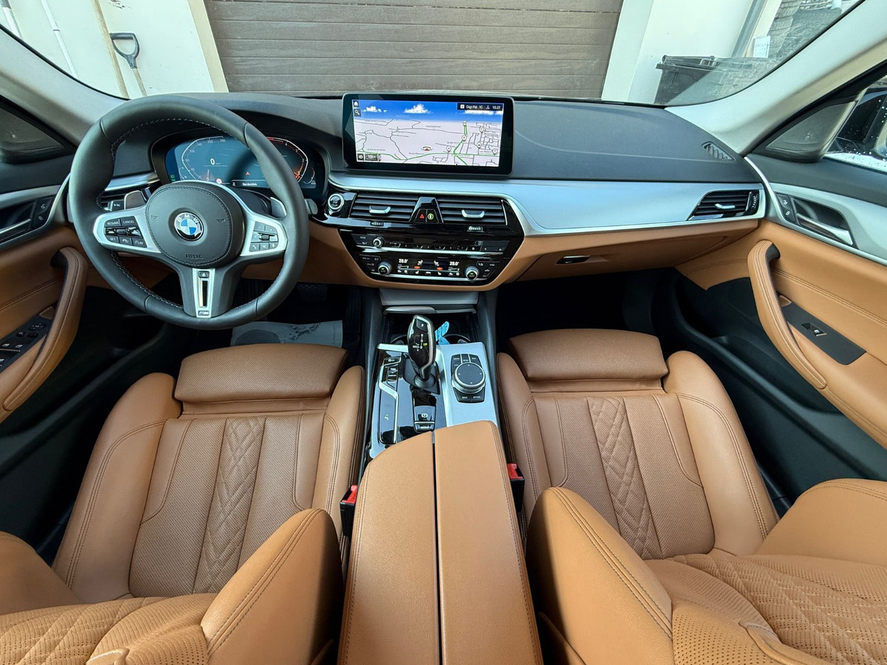 BMW 520D MILDHYBRID - Седан: слика 5 BMW 520D MILDHYBRID - Седан: слика 5