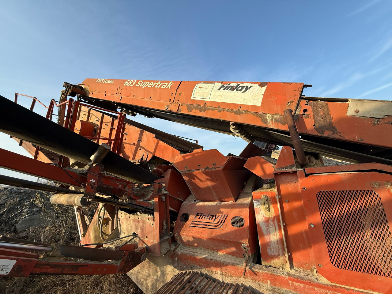 FINLAY 683 SUPERTRAK MOBILE SORTING STATION - Градежно сито: слика 4 FINLAY 683 SUPERTRAK MOBILE SORTING STATION - Градежно сито: слика 4