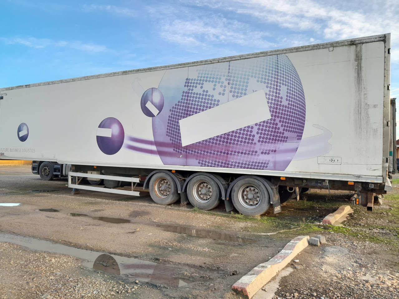 GRAY & ADAMS REFRIGERATED SEMI-TRAILER - Полуприколка ладилник: слика 2 GRAY & ADAMS REFRIGERATED SEMI-TRAILER - Полуприколка ладилник: слика 2
