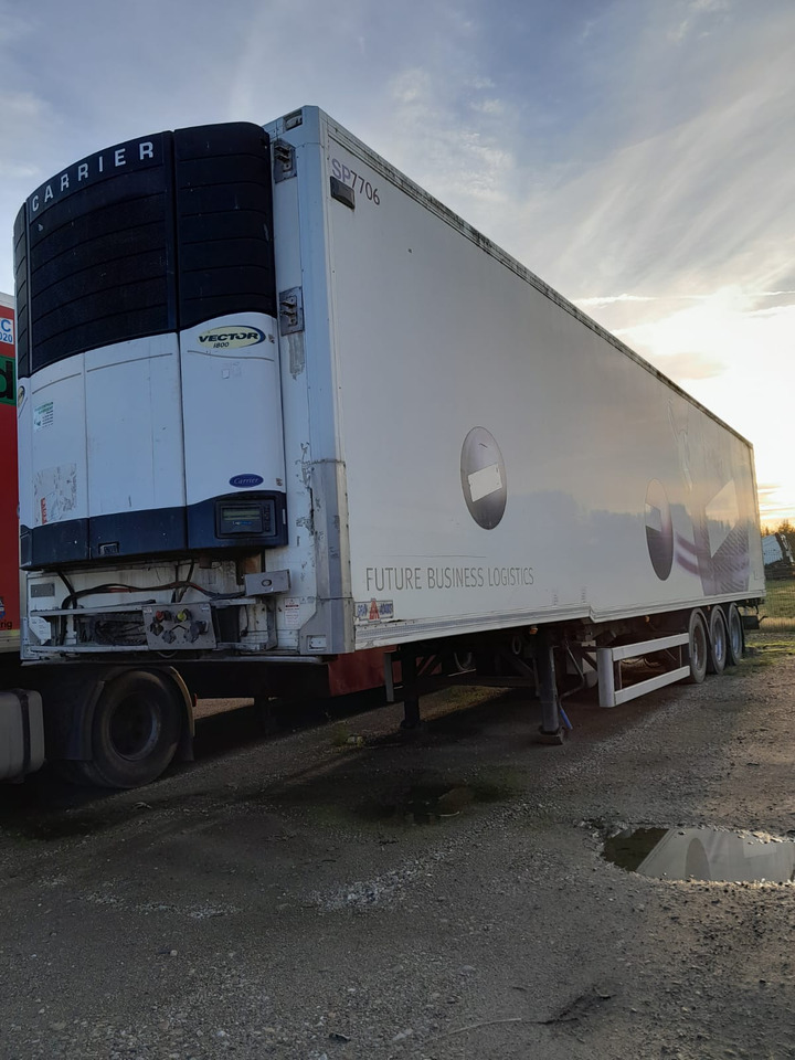 GRAY & ADAMS REFRIGERATED SEMI-TRAILER - Полуприколка ладилник: слика 3 GRAY & ADAMS REFRIGERATED SEMI-TRAILER - Полуприколка ладилник: слика 3