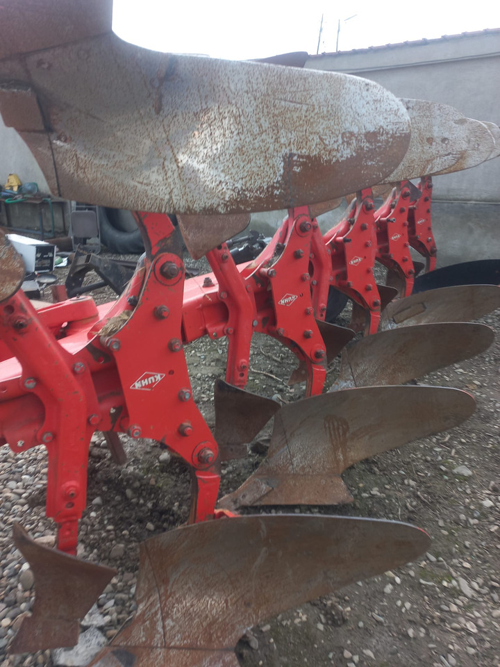 KUHN MM 151.5E.T Plow - Плуг: слика 3 KUHN MM 151.5E.T Plow - Плуг: слика 3