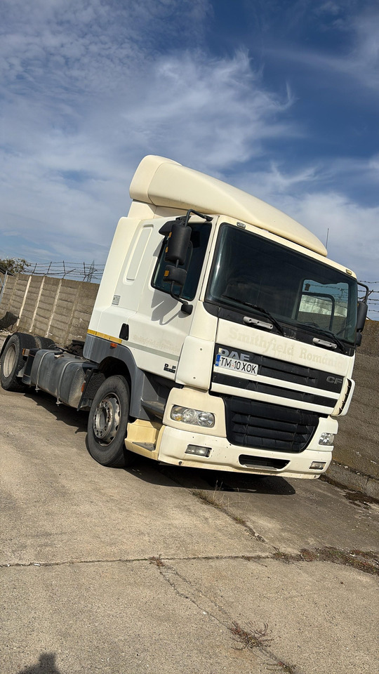 DAF CF 85.43 Tractor Head - Камион влекач: слика 1 DAF CF 85.43 Tractor Head - Камион влекач: слика 1