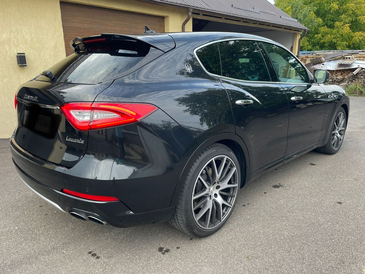 MASERATI LEVANTE 4X4 - SUV: слика 2 MASERATI LEVANTE 4X4 - SUV: слика 2