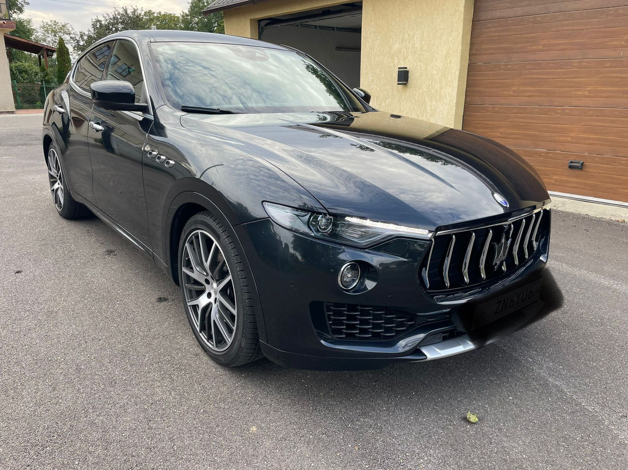 MASERATI LEVANTE 4X4 - SUV: слика 3 MASERATI LEVANTE 4X4 - SUV: слика 3