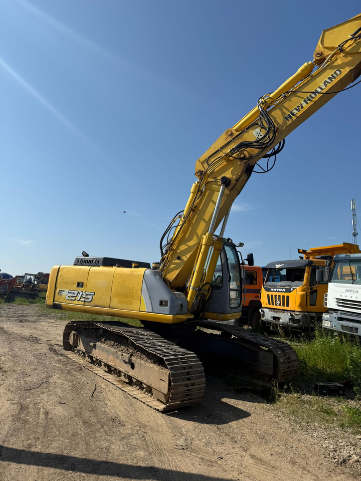 NEW HOLLAND E 215 EXCAVATOR - Багер гасеничар: слика 4 NEW HOLLAND E 215 EXCAVATOR - Багер гасеничар: слика 4