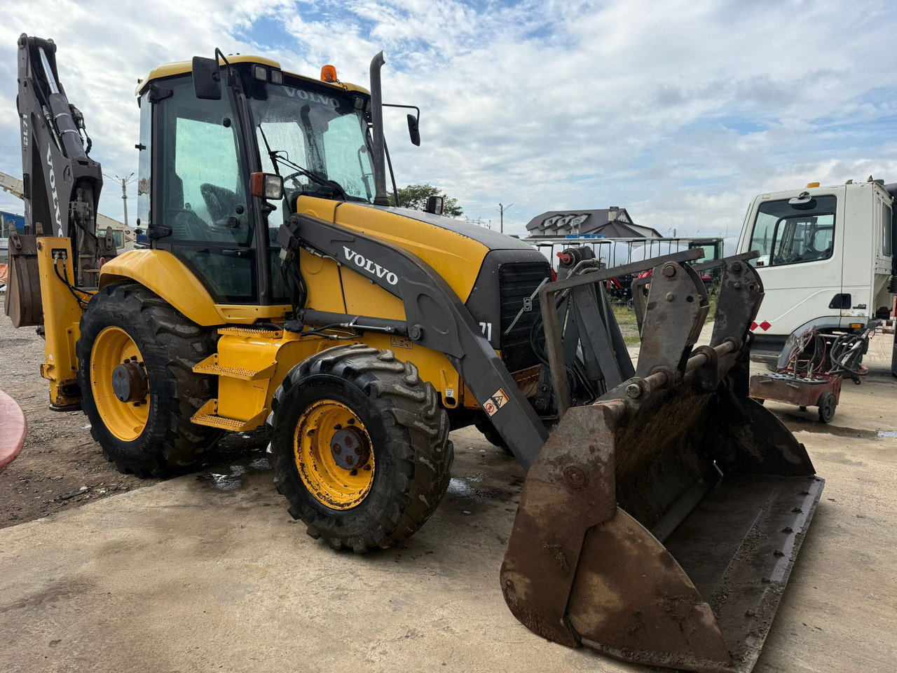 VOLVO BL71 Backhoe Loader - Ровокопач: слика 1 VOLVO BL71 Backhoe Loader - Ровокопач: слика 1