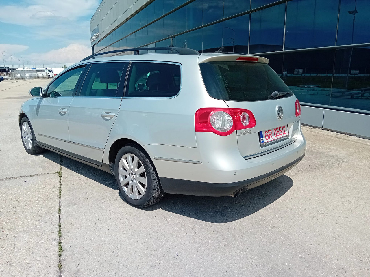 Седан Volkswagen Passat B6: слика 7