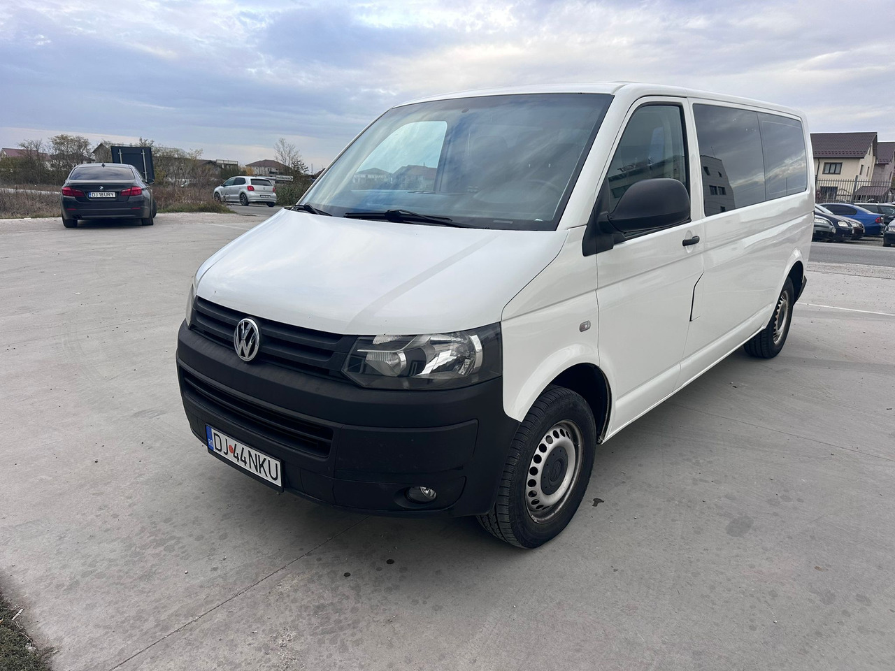 Volkswagen Transporter - Автомобил: слика 1 Volkswagen Transporter - Автомобил: слика 1