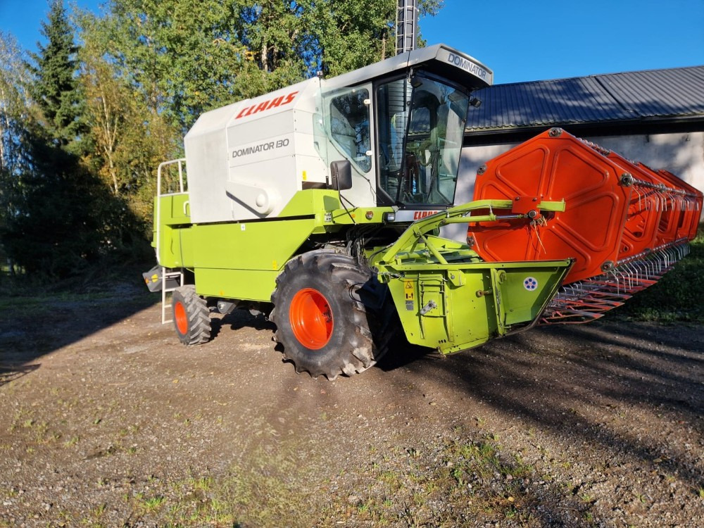 CLAAS Dominator 130 - Комбајн: слика 2 CLAAS Dominator 130 - Комбајн: слика 2