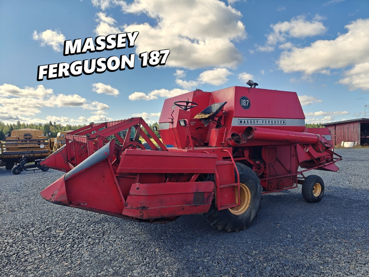 Massey Ferguson 187 Katso video! - Комбајн: слика 1 Massey Ferguson 187 Katso video! - Комбајн: слика 1
