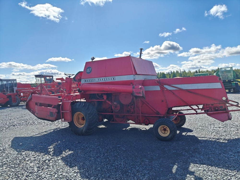 Massey Ferguson 187 Katso video! - Комбајн: слика 2 Massey Ferguson 187 Katso video! - Комбајн: слика 2