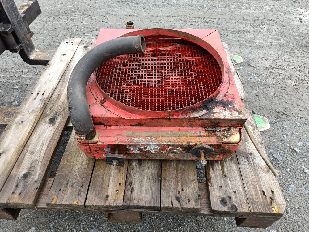 Sampo 410 jäähdytin - Радијатор за Комбајн: слика 5 Sampo 410 jäähdytin - Радијатор за Комбајн: слика 5