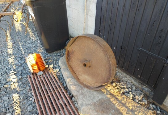 Tukipyörä vanhaan sarka-auraan - Плуг: слика 2 Tukipyörä vanhaan sarka-auraan - Плуг: слика 2