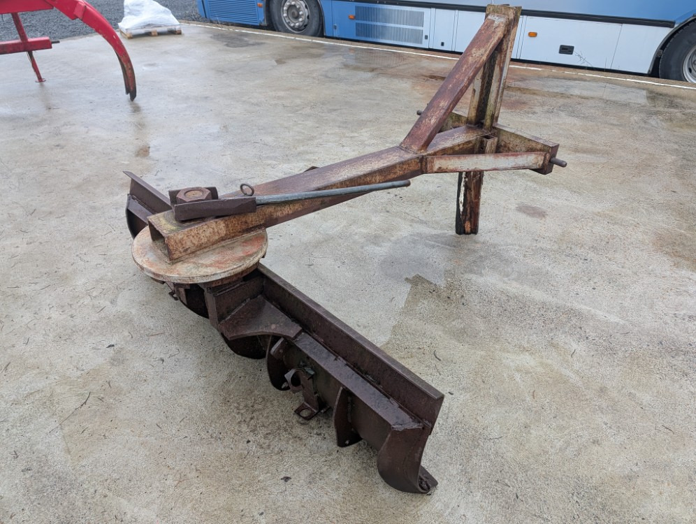 Perälevy 184cm ympäripyörivä - Земјоделска машина: слика 3 Perälevy 184cm ympäripyörivä - Земјоделска машина: слика 3