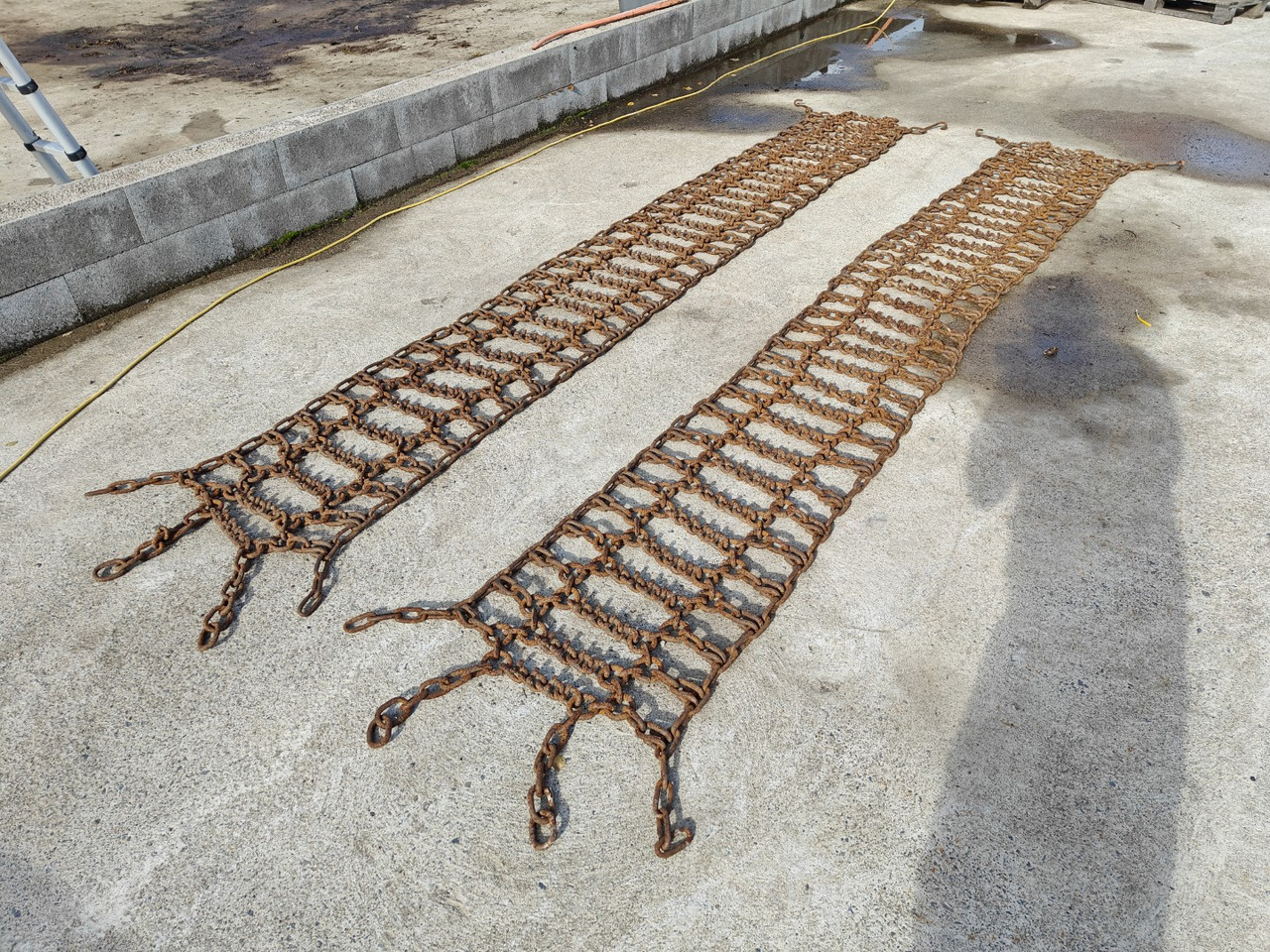 Piikkiketjut 12.4x38 traktoriin - Земјоделска машина: слика 2 Piikkiketjut 12.4x38 traktoriin - Земјоделска машина: слика 2