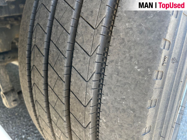 MAN TGX 18.470 4x2 BL SA Euro6 Klima Luftfeder ZV - Камион влекач: слика 3 MAN TGX 18.470 4x2 BL SA Euro6 Klima Luftfeder ZV - Камион влекач: слика 3