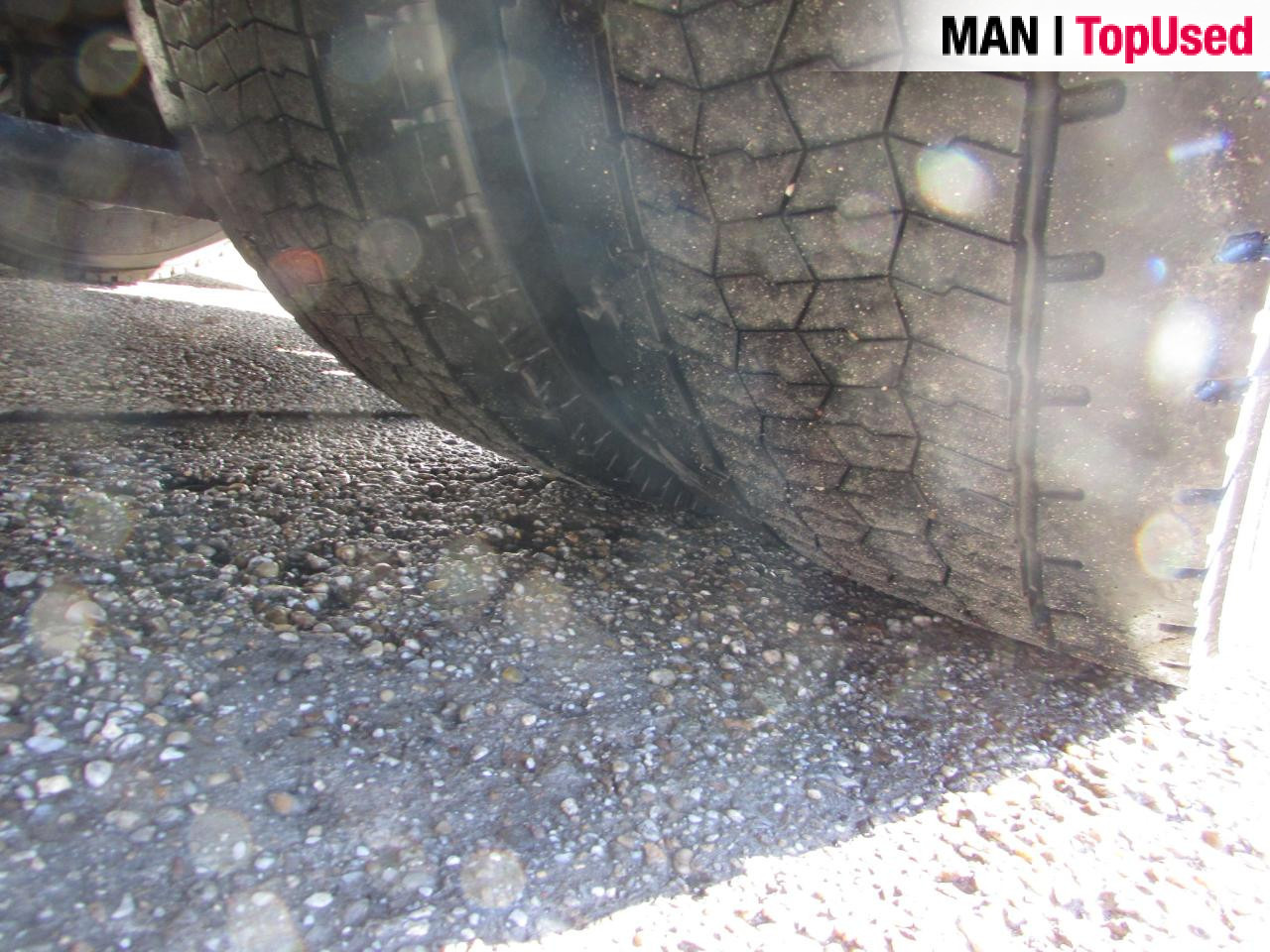 Камион влекач MAN TGX 18.470 4x2 LL SA Euro6 Retarder Klima ZV: слика 14