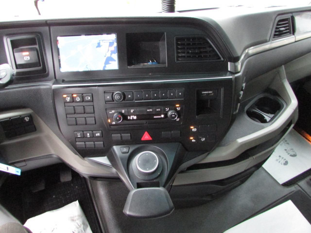 MAN TGX 18.470 4x2 LL SA - Камион влекач: слика 2 MAN TGX 18.470 4x2 LL SA - Камион влекач: слика 2