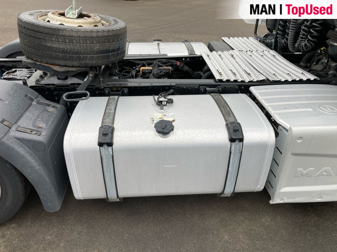 MAN TGX 18.470 4x2 LL SA Ultra *MM890175 Retarder ZV - Камион влекач: слика 5 MAN TGX 18.470 4x2 LL SA Ultra *MM890175 Retarder ZV - Камион влекач: слика 5