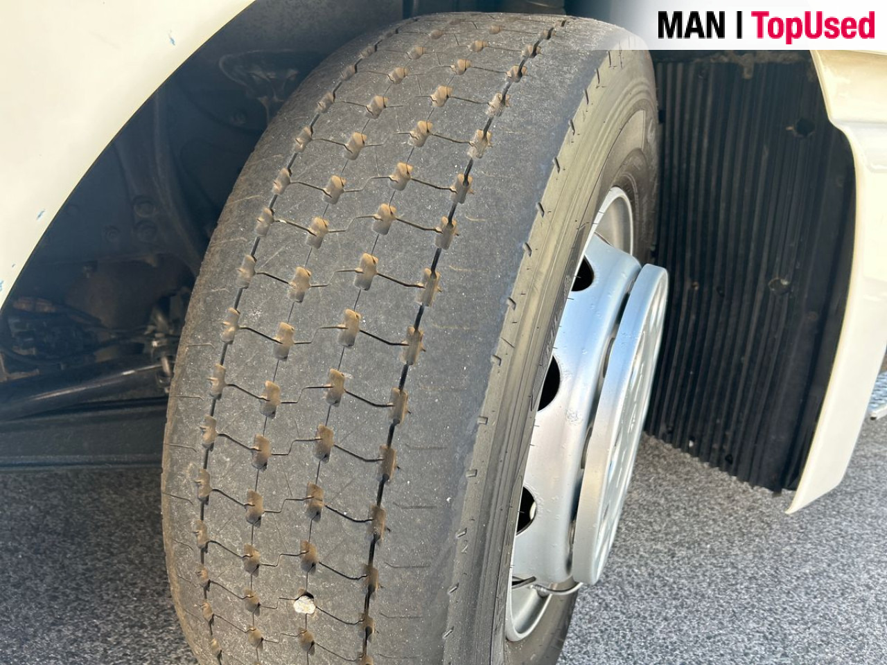 MAN TGX 18.510 4X2 LLS-U Euro6 Retarder Klima ZV - Камион влекач: слика 2 MAN TGX 18.510 4X2 LLS-U Euro6 Retarder Klima ZV - Камион влекач: слика 2