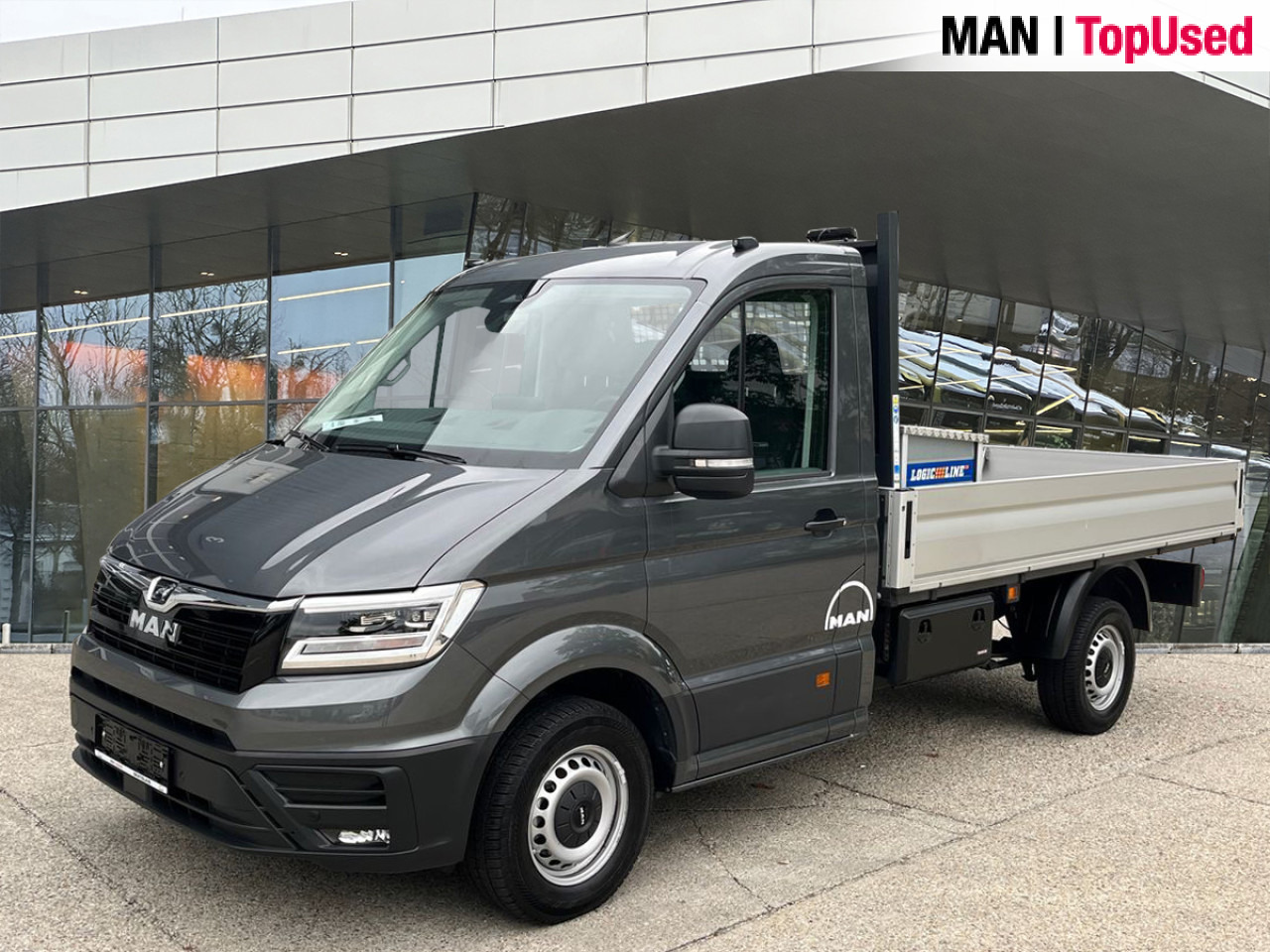 MAN TGE 3.140 4X2F SB, Automatic, Flat bed Klima ZV - Комбе со отворен сандак: слика 1 MAN TGE 3.140 4X2F SB, Automatic, Flat bed Klima ZV - Комбе со отворен сандак: слика 1