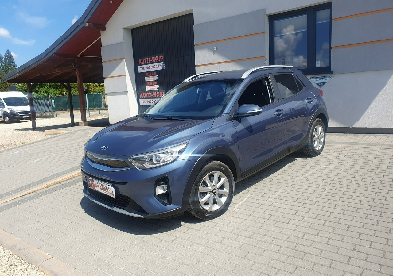 Kia Stonic bogate wyposażenie * - Автомобил: слика 2 Kia Stonic bogate wyposażenie * - Автомобил: слика 2