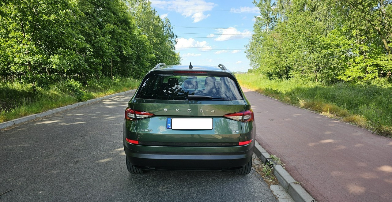 Skoda Kodiaq Skoda Kodiaq Skoda Kodiaq 2.0 4x4 Wersja Drive na 125 lecie - SUV: слика 5 Skoda Kodiaq Skoda Kodiaq Skoda Kodiaq 2.0 4x4 Wersja Drive na 125 lecie - SUV: слика 5