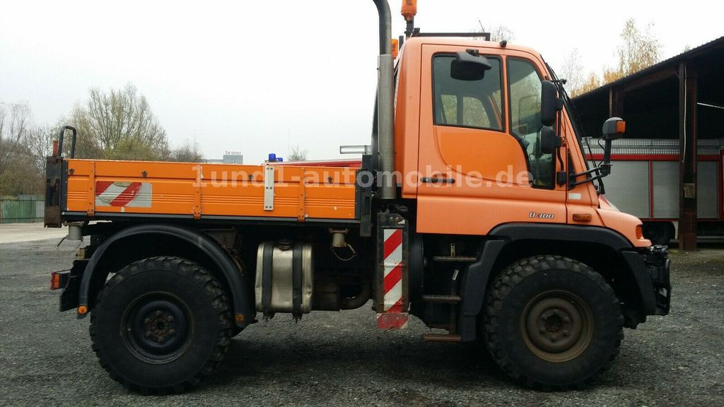 Mercedes-Benz Unimog U 300 Kipper Zugmaschine Kommunalhydraulik U 500 400 U 300 Kipper Zugmaschine Kommunalhydraulik U 500 400 - Комунално/ Специјално возило: слика 4 Mercedes-Benz Unimog U 300 Kipper Zugmaschine Kommunalhydraulik U 500 400 U 300 Kipper Zugmaschine Kommunalhydraulik U 500 400 - Комунално/ Специјално возило: слика 4