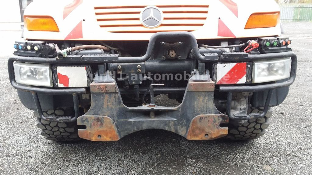Unimog U 300 Kipper Zugmaschine Kommunalhydraulik U 500 400 U 300 Kipper Zugmaschine Kommunalhydraulik U 500 400 - Комунално/ Специјално возило: слика 2 Unimog U 300 Kipper Zugmaschine Kommunalhydraulik U 500 400 U 300 Kipper Zugmaschine Kommunalhydraulik U 500 400 - Комунално/ Специјално возило: слика 2