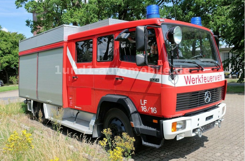 Mercedes-Benz 1124 F Feuerwehr LF 16/16 Pumpe Tank Haspel 1124 F Feuerwehr LF 16/16 Pumpe Tank Haspel - Противпожарен камион: слика 2 Mercedes-Benz 1124 F Feuerwehr LF 16/16 Pumpe Tank Haspel 1124 F Feuerwehr LF 16/16 Pumpe Tank Haspel - Противпожарен камион: слика 2