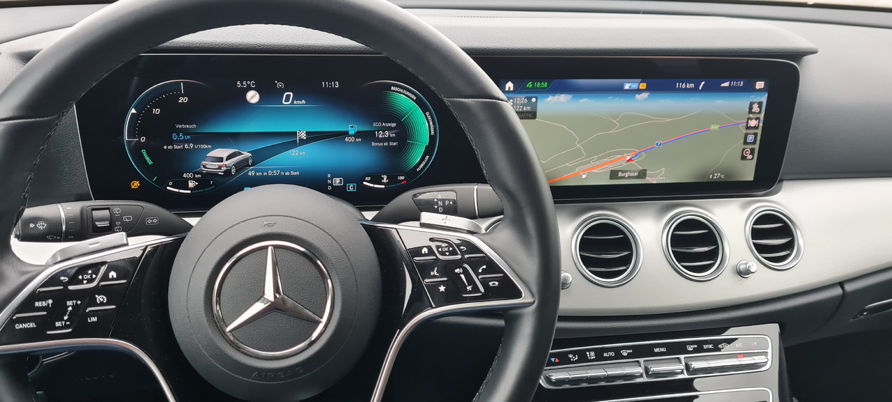 Mercedes-Benz E 400 dT 4Matic Avant LED 9G-Tronic MBUX Widescreen E 400 dT 4Matic Avant LED 9G-Tronic MBUX Widescreen Business - Paket - Караван: слика 2 Mercedes-Benz E 400 dT 4Matic Avant LED 9G-Tronic MBUX Widescreen E 400 dT 4Matic Avant LED 9G-Tronic MBUX Widescreen Business - Paket - Караван: слика 2