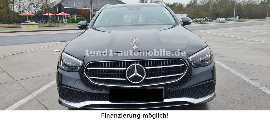 Mercedes-Benz E 400 dT 4Matic Avant LED 9G-Tronic MBUX Widescreen E 400 dT 4Matic Avant LED 9G-Tronic MBUX Widescreen Business - Paket - Караван: слика 5 Mercedes-Benz E 400 dT 4Matic Avant LED 9G-Tronic MBUX Widescreen E 400 dT 4Matic Avant LED 9G-Tronic MBUX Widescreen Business - Paket - Караван: слика 5
