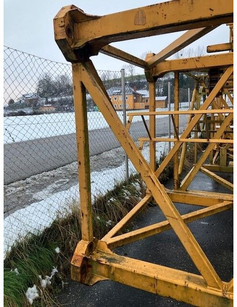 Liebherr 100LC TS, GTS, CROSS - Кулски кран: слика 1 Liebherr 100LC TS, GTS, CROSS - Кулски кран: слика 1