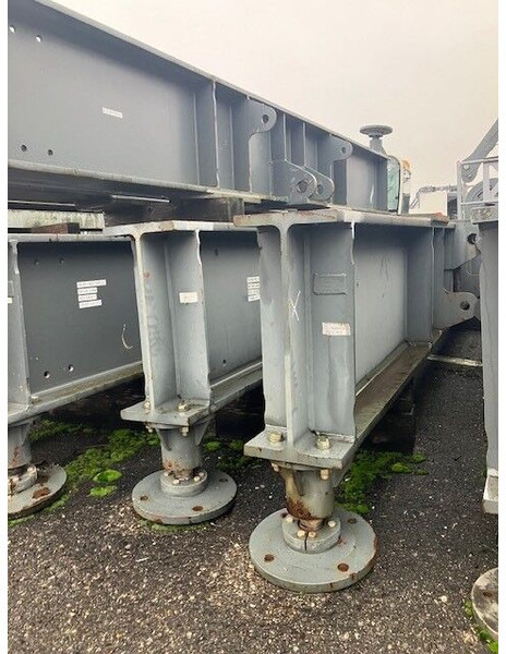 Liebherr 100LC TS, GTS, CROSS - Кулски кран: слика 2 Liebherr 100LC TS, GTS, CROSS - Кулски кран: слика 2