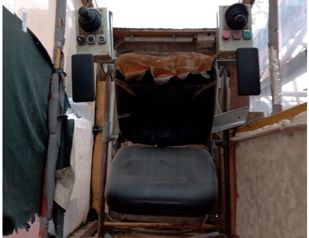 Кулски кран Liebherr 32K, 1992 yom, cabin stering, loco PL: слика 10